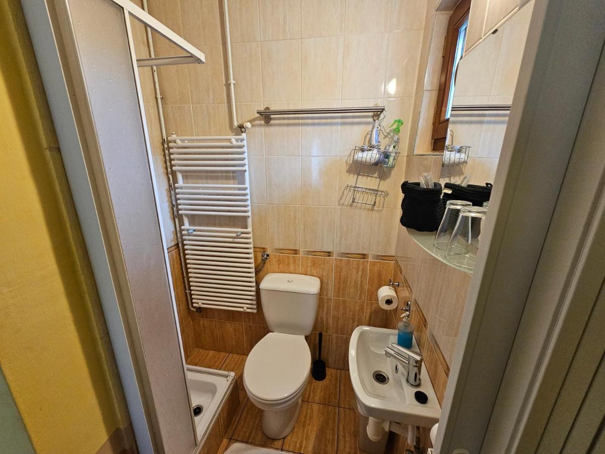 Abigel 2 Vendeghaz Hotel Miskolc Eksteriør billede