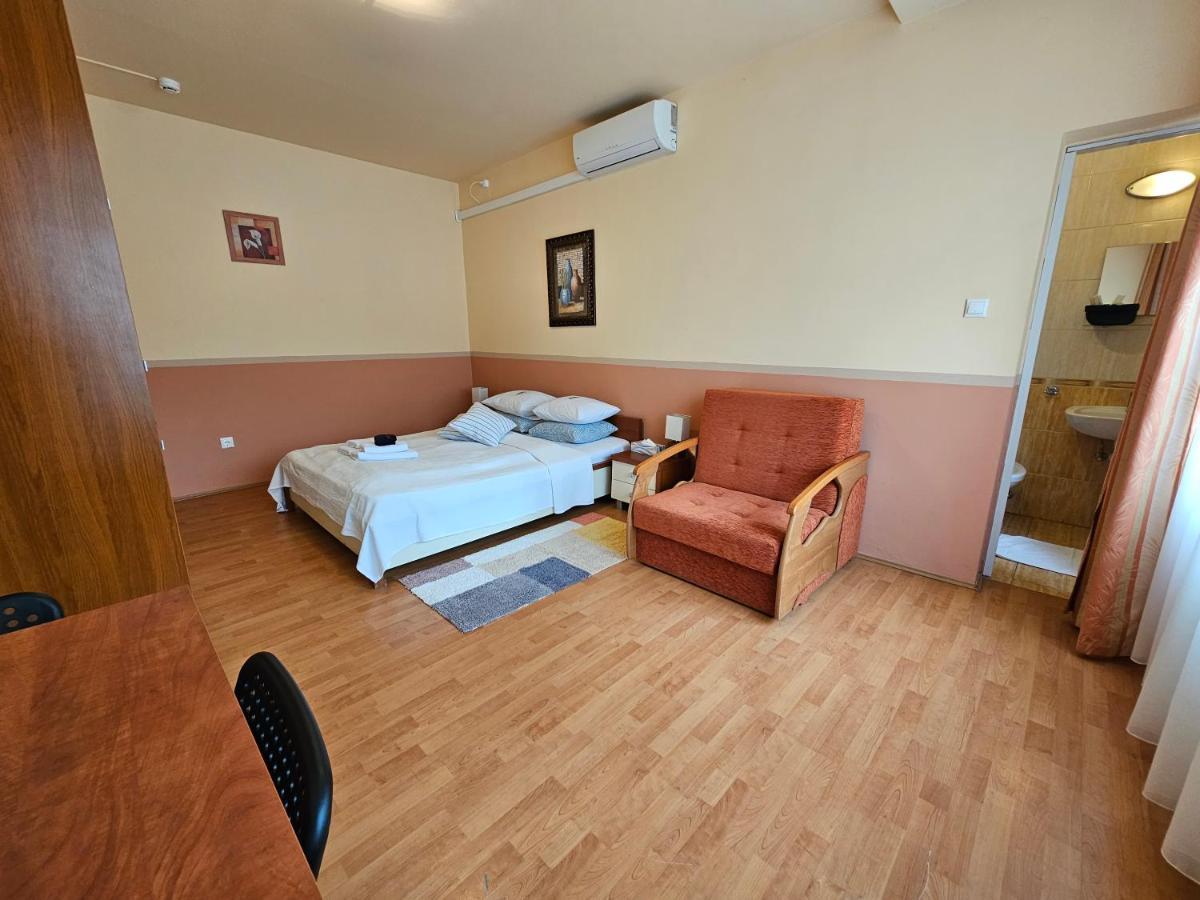 Abigel 2 Vendeghaz Hotel Miskolc Eksteriør billede